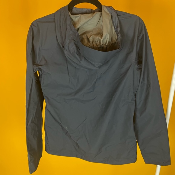 North Face Hoodie Jacket NWOT - Picture 2 of 3